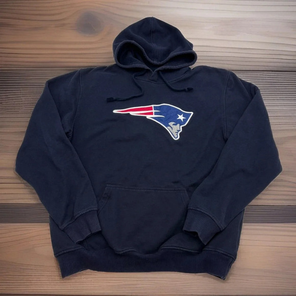 New‎ England Patriots Hoodie Men’s M Navy Sweatshirt NFL Embroidered Patch - Picture 1 of 6